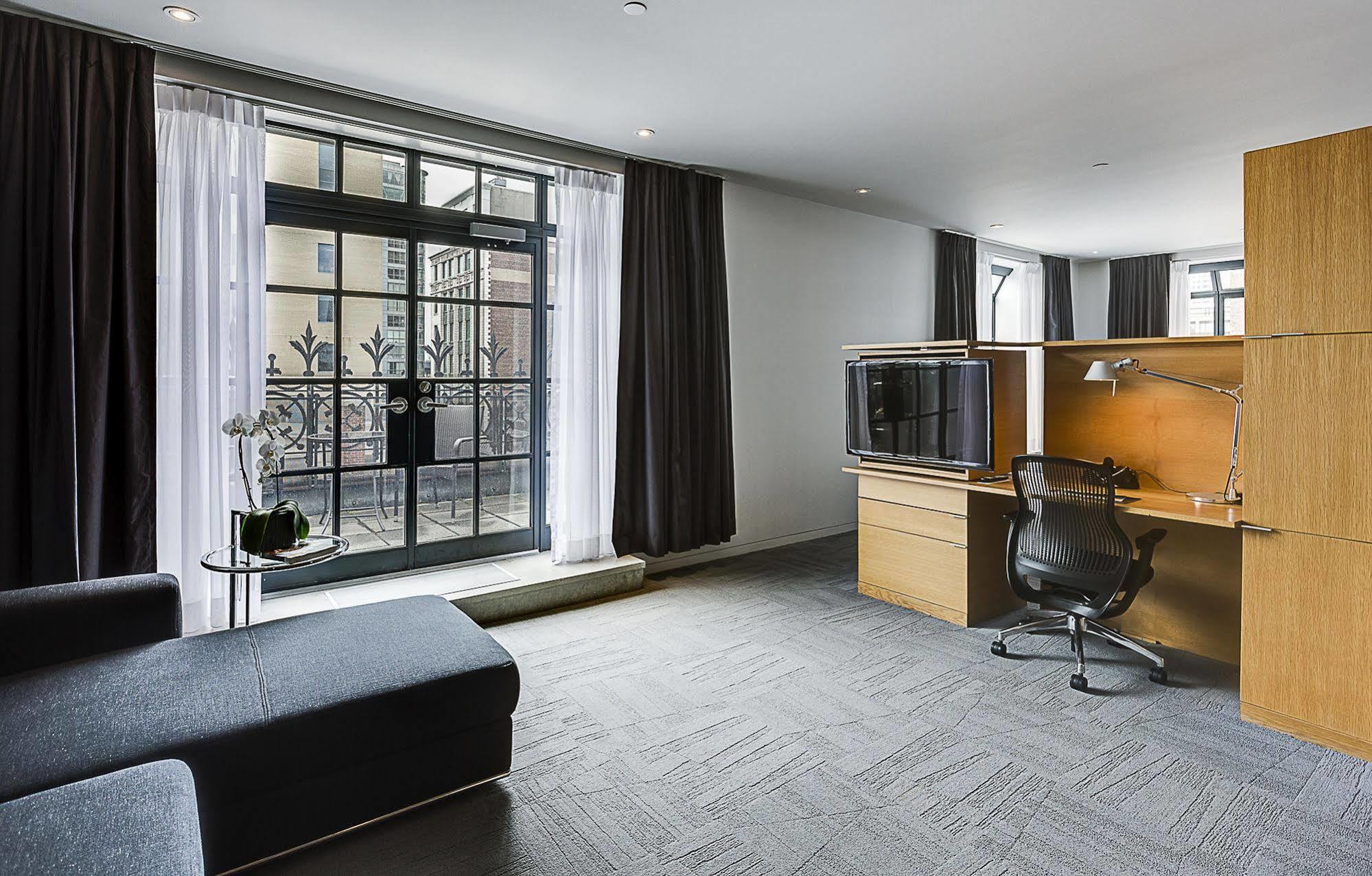 Hotel Gault Montreal Exterior photo